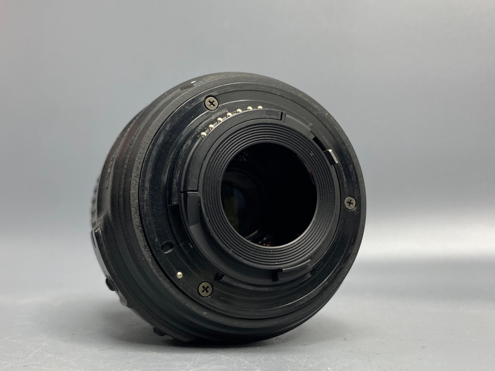 Nikon 18-55mm f/3.5-5.6G AF-S VR DX