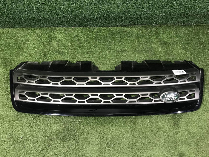 Решетка радиатора Land Rover Discovery Sport (2014-2019)