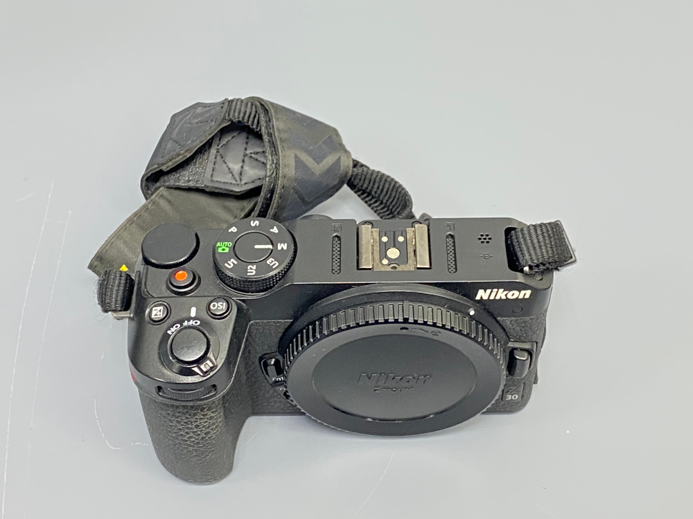 Nikon Z30 223.000 кадров