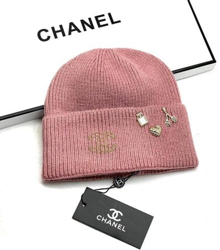 Шапка CHANEL