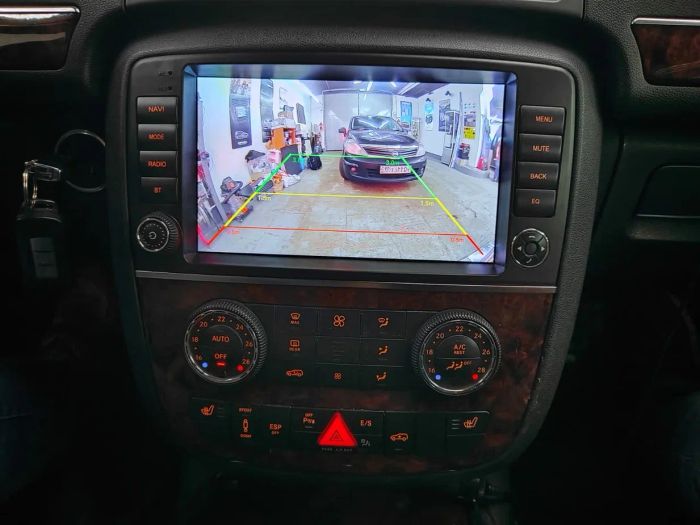 Магнитола для Mercedes-Benz R (W251) 2005-2015 (рамка с крутилками) - Kuberg QLed, Android 14, TS105, Быстрейшая, CarPlay, SIM-слот