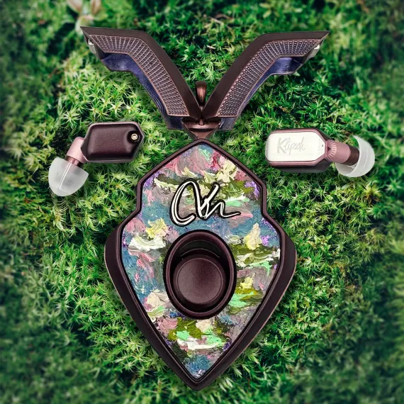 T10 Bespoke Edition Ahonoukoun Deux