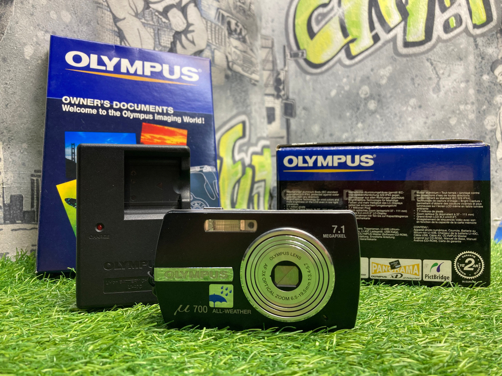 Olympus MJU 700 Digital