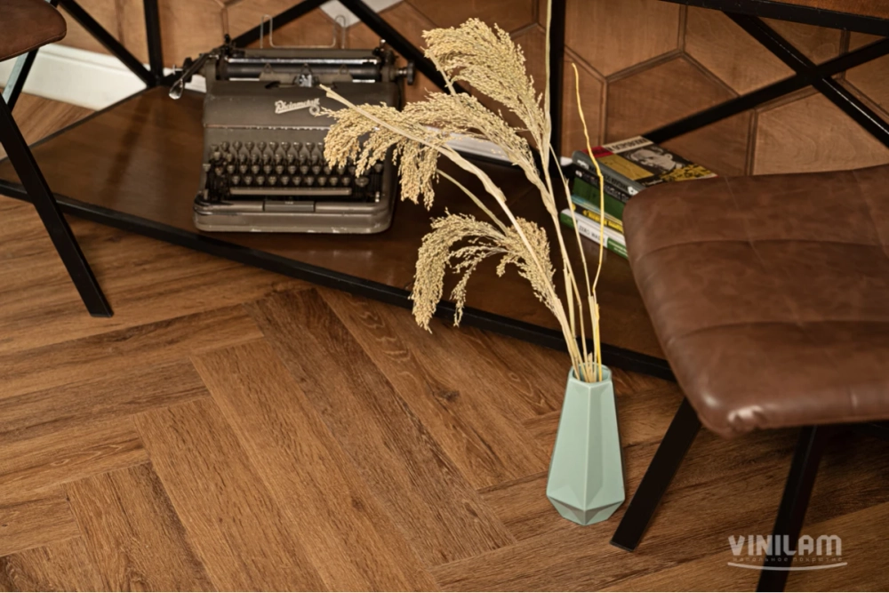 Кварц-винил Клеевой LVT Vinilam Parquet Herringbone Glue LVT 2,5 мм Паркет Де Вилль 2.79 м2