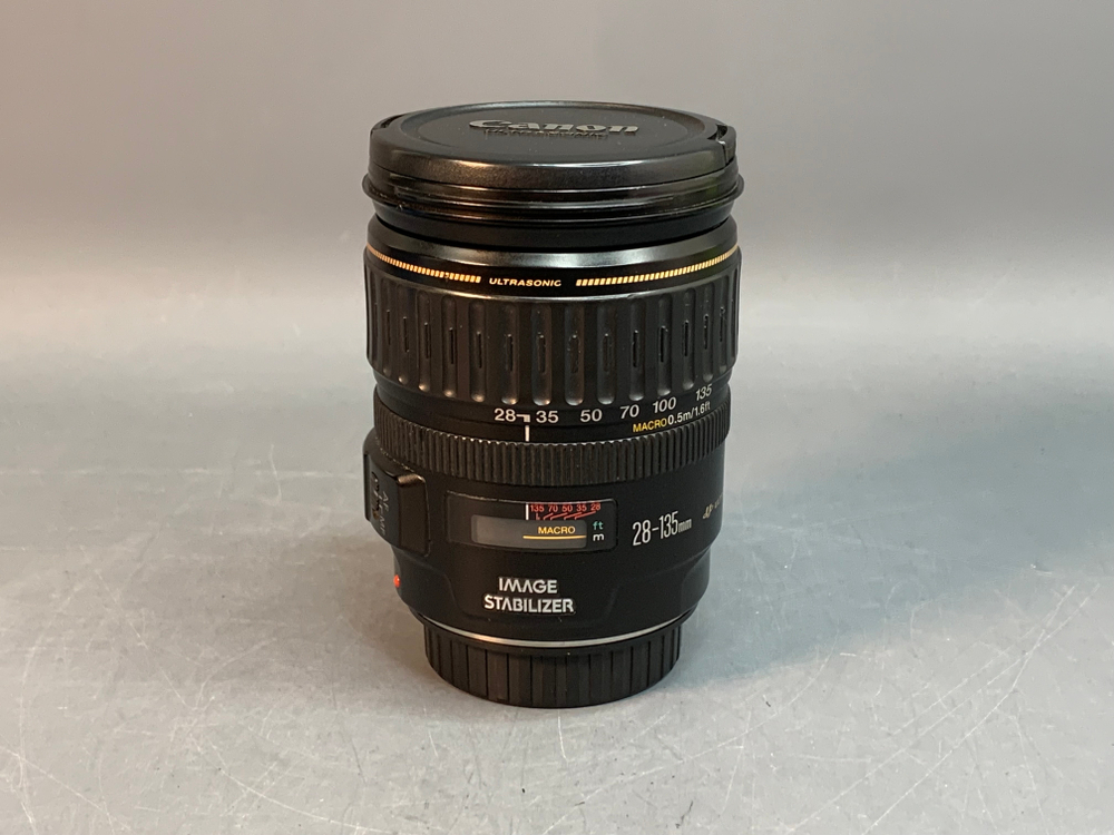 Canon EF 28-135mm 3.5-5.6 IS USM с дефектами