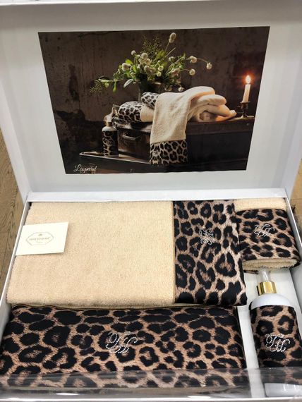 Набор полотенец  Leopard 3 пр +ароматизатор  TIVOLYO HOME Турция