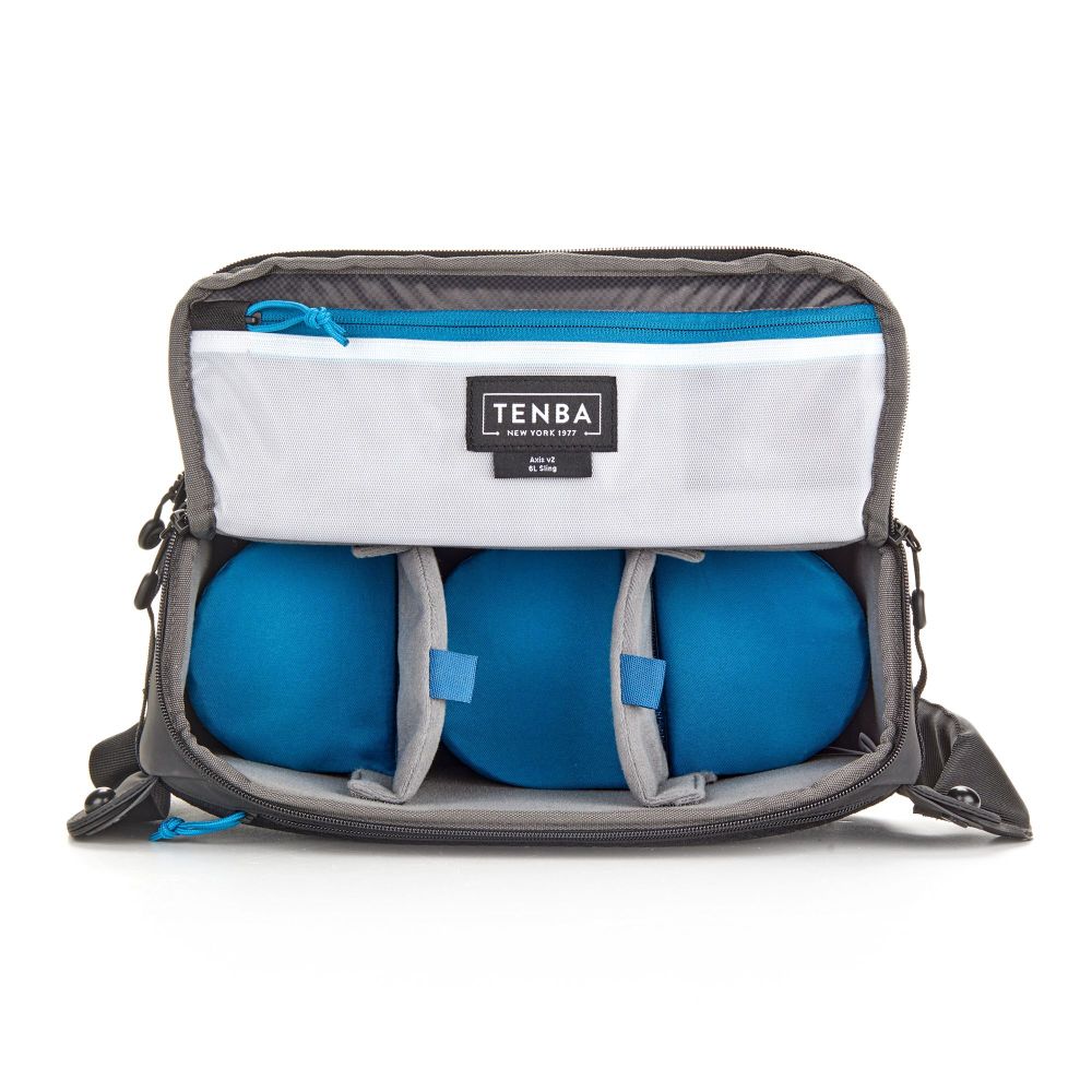 Сумка-слинг Tenba Axis v2 Tactical 6L Sling Bag Black 637-762 для фотоаппарата