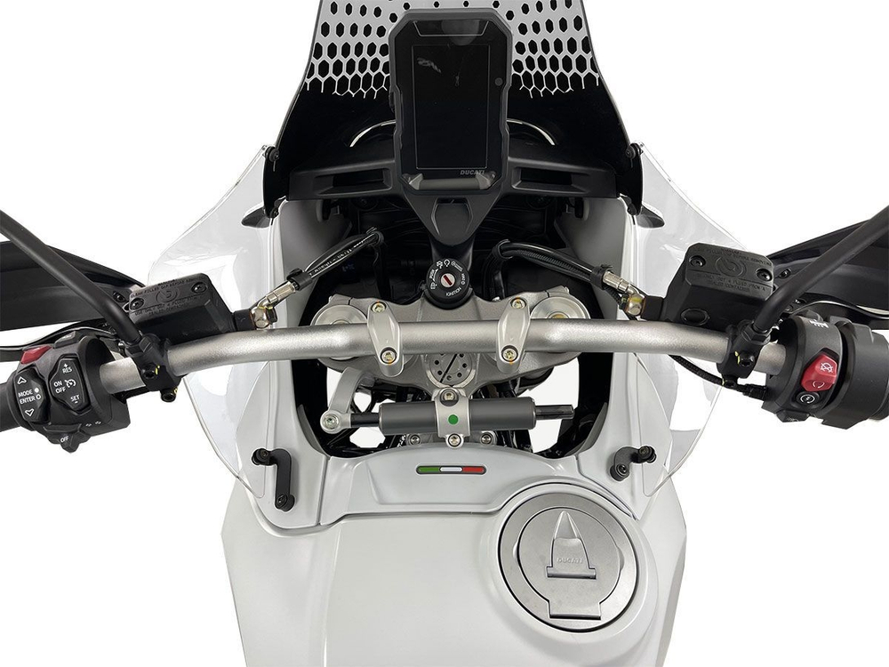 DU026T WRS PAIR OF SIDE CLEAR DEFLECTORS (DSRT X)