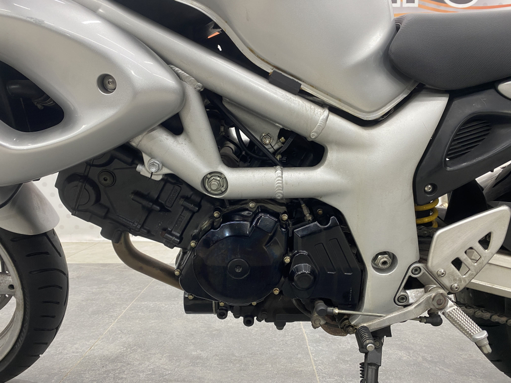 Suzuki SV400S 1998