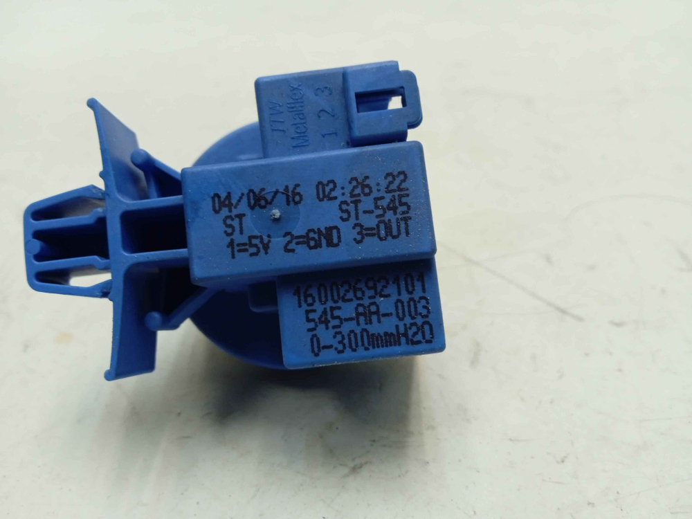 RST703D кт169 Датчик уровня воды для стиральной машины Hotpoint-Ariston RST703D б/у