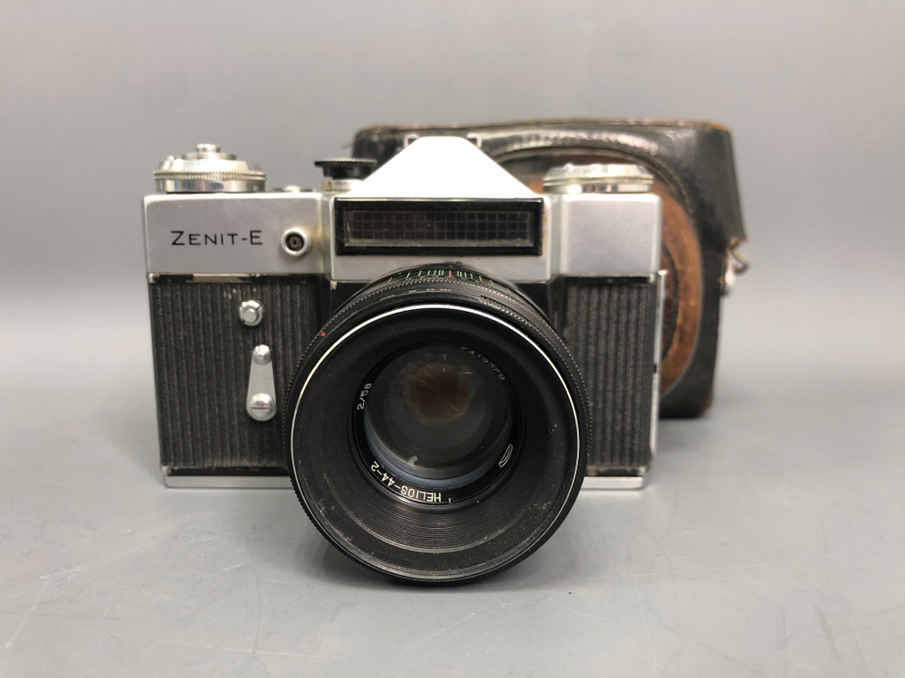 Zenit-E+ Helios 44-2