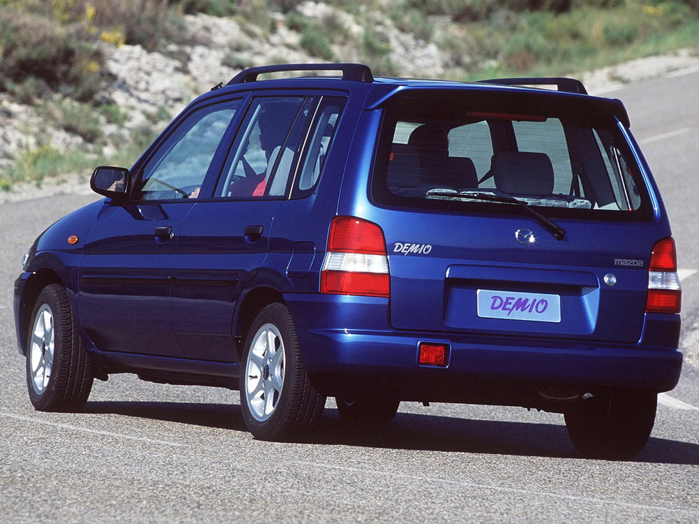 Арка правая Mazda 2, Demio DW 1996-2002