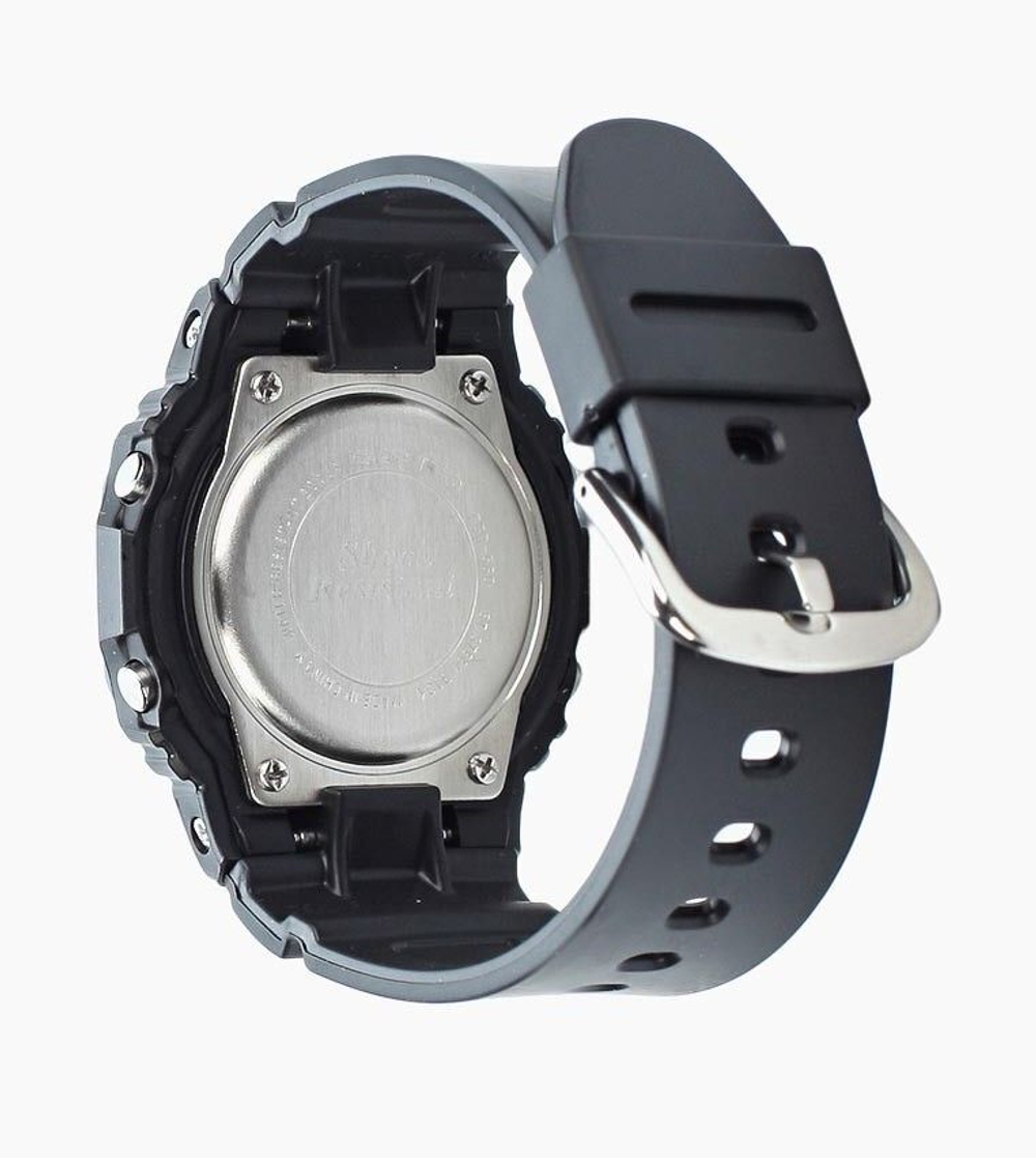 Женские наручные часы Casio Baby-G BGD-560-1