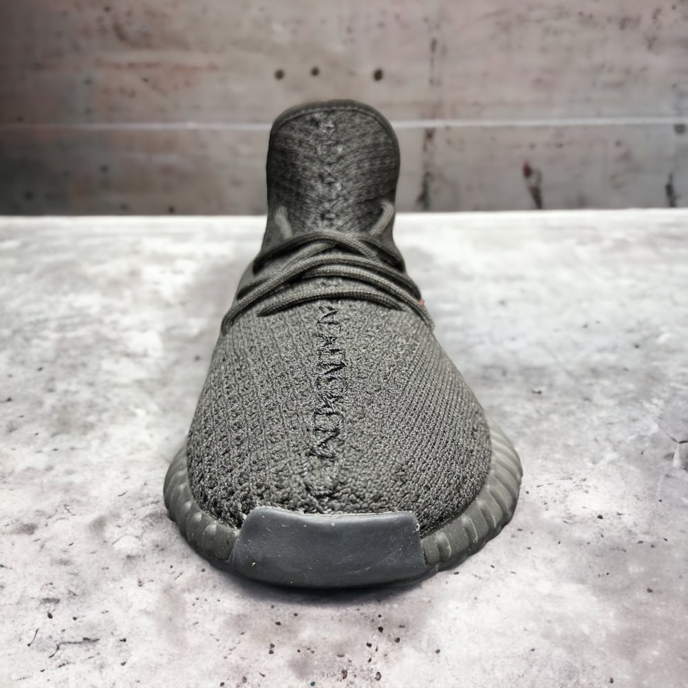 Adidas Yeezy Boost 350 V2 • Black Red