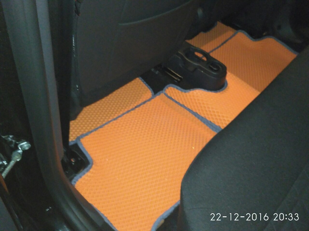 Автоковрики для Renault Kaptur (2016-2020) Комплектация с подстаканником.