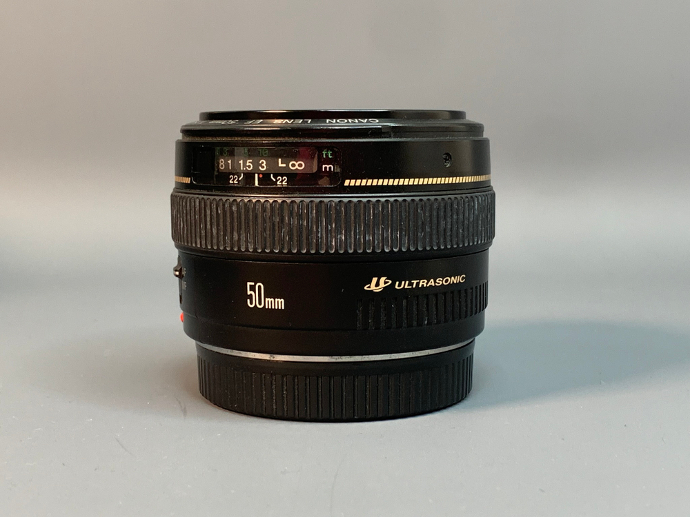 Canon EF 50mm f/1.4 USM