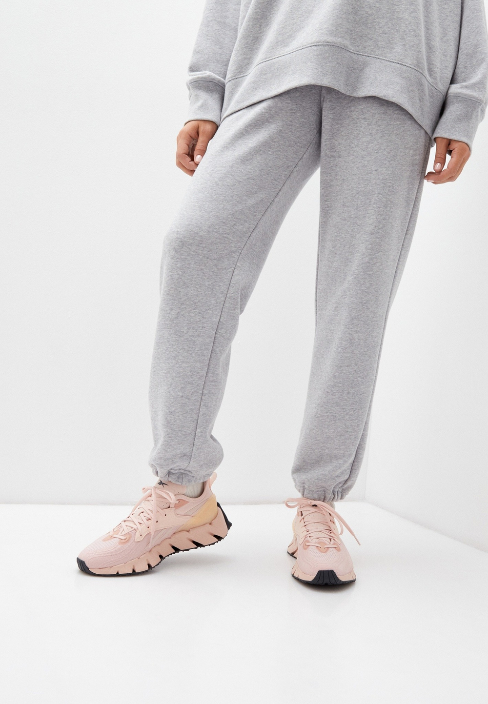 Кроссовки женские REEBOK ZIG KINETICA 3