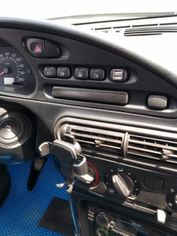 USB Разъём для Зарядки в автомобиле Нива Шевроле/Тревел (Lada Niva с 2020 г.в.)