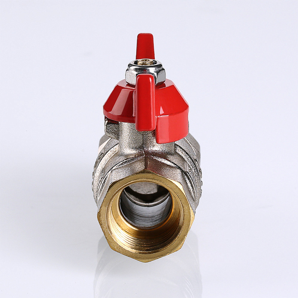 Кран шаровой Valtec BASE с полусгоном 1 1/4" вн.-нар. (VT.227.N.07)