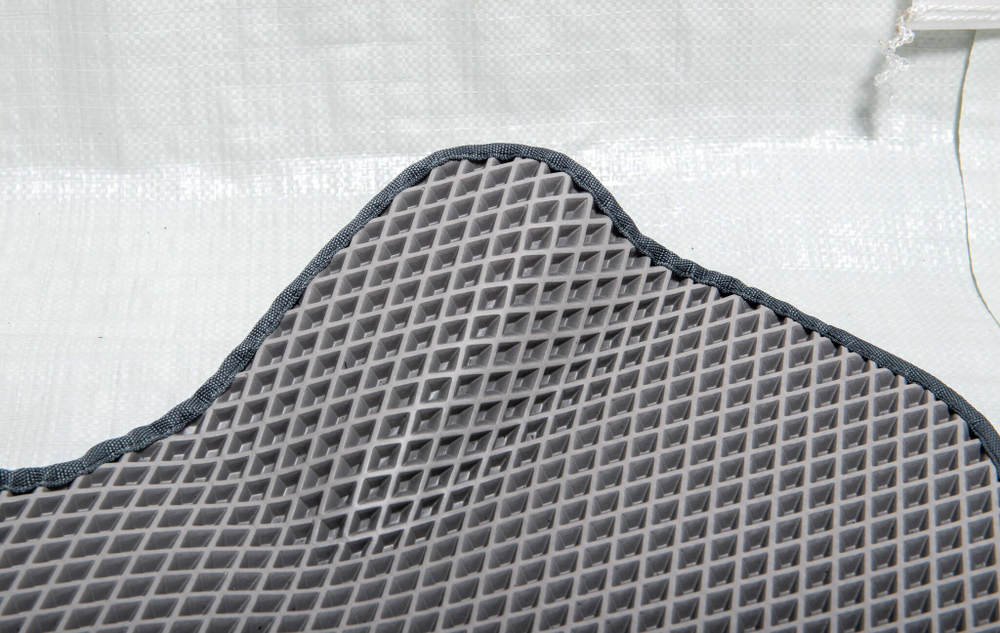 Автоковрики для Nissan X-Trail, T30 (2002-2006)