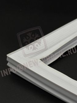 Уплотнитель для холодильника Индезит BH 18.025 х.к. 654*571 мм (022)