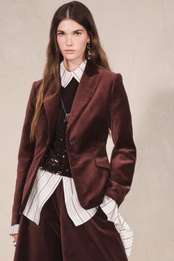 ZARA ПРИТАЛЕННЫЙ БАРХАТНЫЙ БЛЕЙЗЕР - LIMITED EDITION, ВИННЫЙ