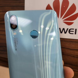 Крышка для Huawei Nova 3 (заднее стекло) "хорошее качество" цвет: голубой