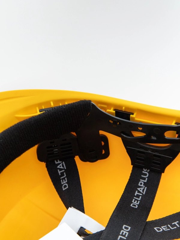 Каска защитная вентилируемая застежка ROTOR QUARTZ UP IV цвет желтый