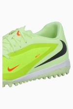 Сороконожки Nike Phantom 6 Low Academy TF - желтый