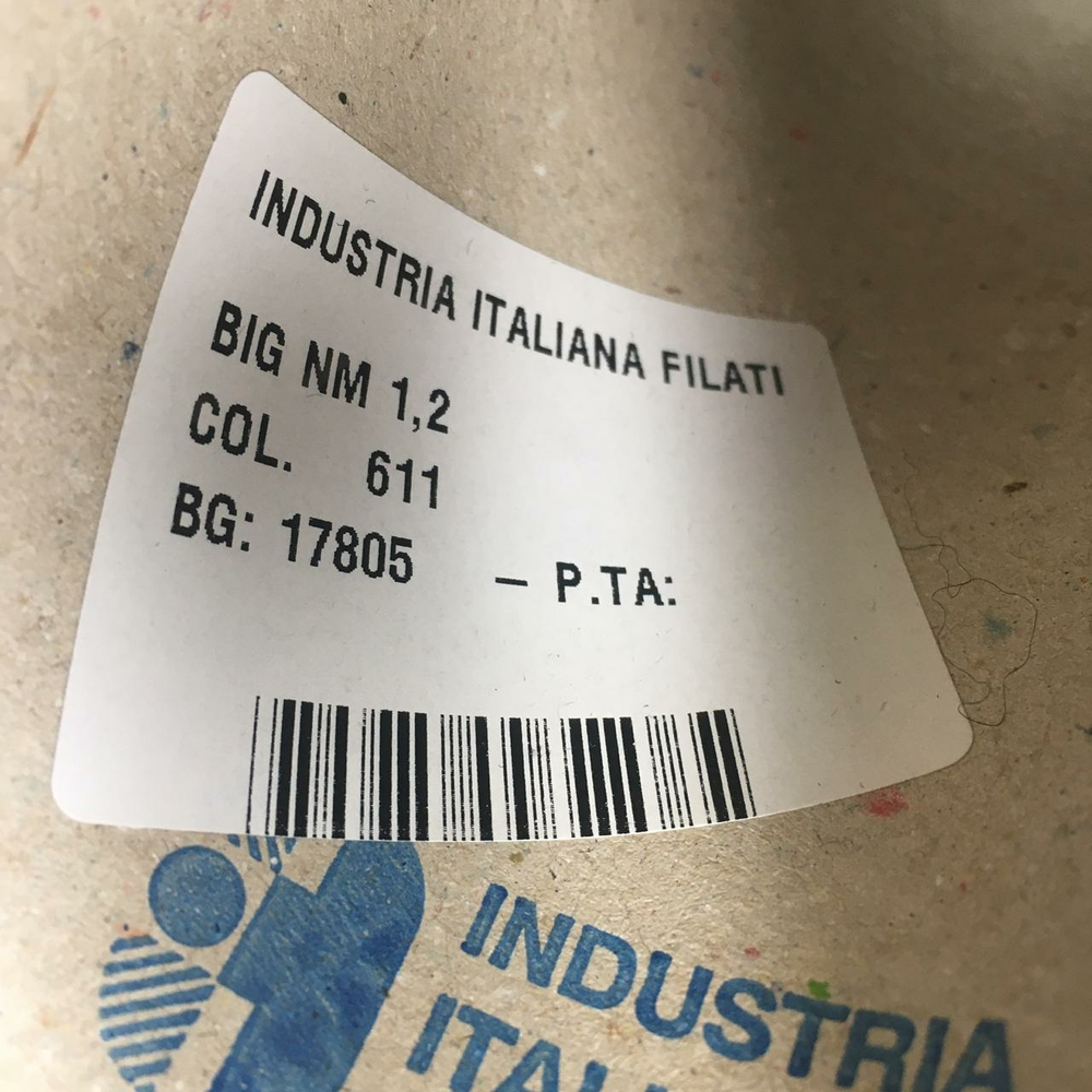 BIG - Industria Italiana Filati; 100% шерсть овечья; 120м/100гр; col.611 черный; есть мал. бобинка 164гр. S508 MP