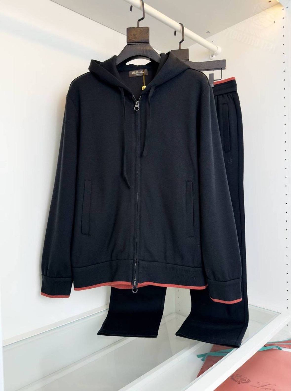 Спортивный костюм Loro Piana