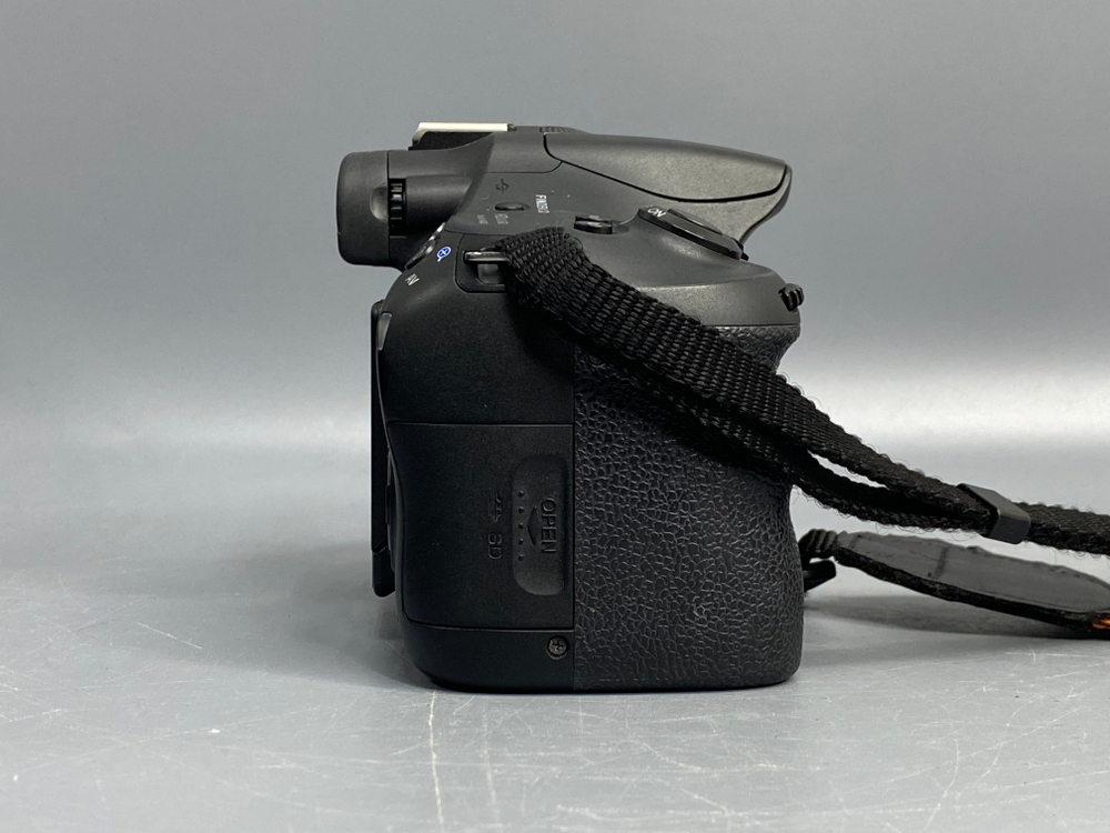 Sony A58 Body 7.500 кадров встроенная вспышка не работает