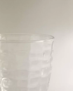 ZARA HOME СТАКАН С РЕЛЬЕФНЫМ УЗОРОМ «КВАДРАТЫ», ПРОЗРАЧНЫЙ