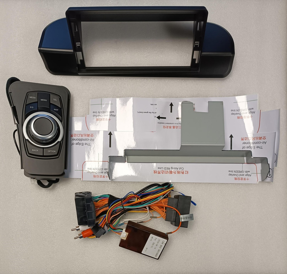 Установочный комплект для BMW 3 Series E90/E91/E92/E93/M3 2005-2013  KUBERG HP-B1103FW