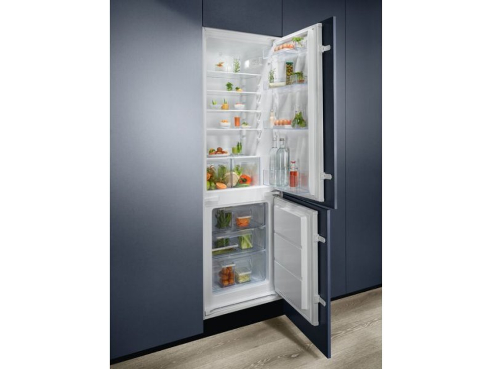 Встраиваемый холодильник Electrolux LNS5LE18S