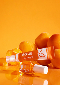 essie on a roll - Питательное масло для ногтей в ролике, 13 ml