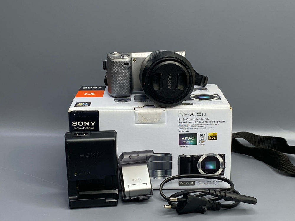 Sony NEX-5N + 18-55mm