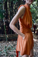 КОРОТКИЙ КОМБИНЕЗОН С ПОЯСОМ И ПОДПЛЕЧНИКАМИ — ZARA