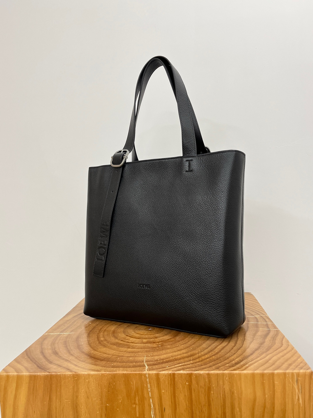 Сумка Loop Tote, чёрный цвет — фото 3