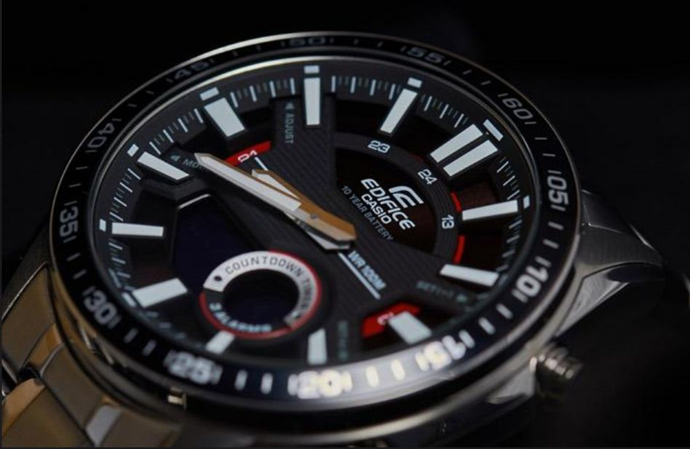 Японские наручные часы Casio Edifice EFV-C100D-1A