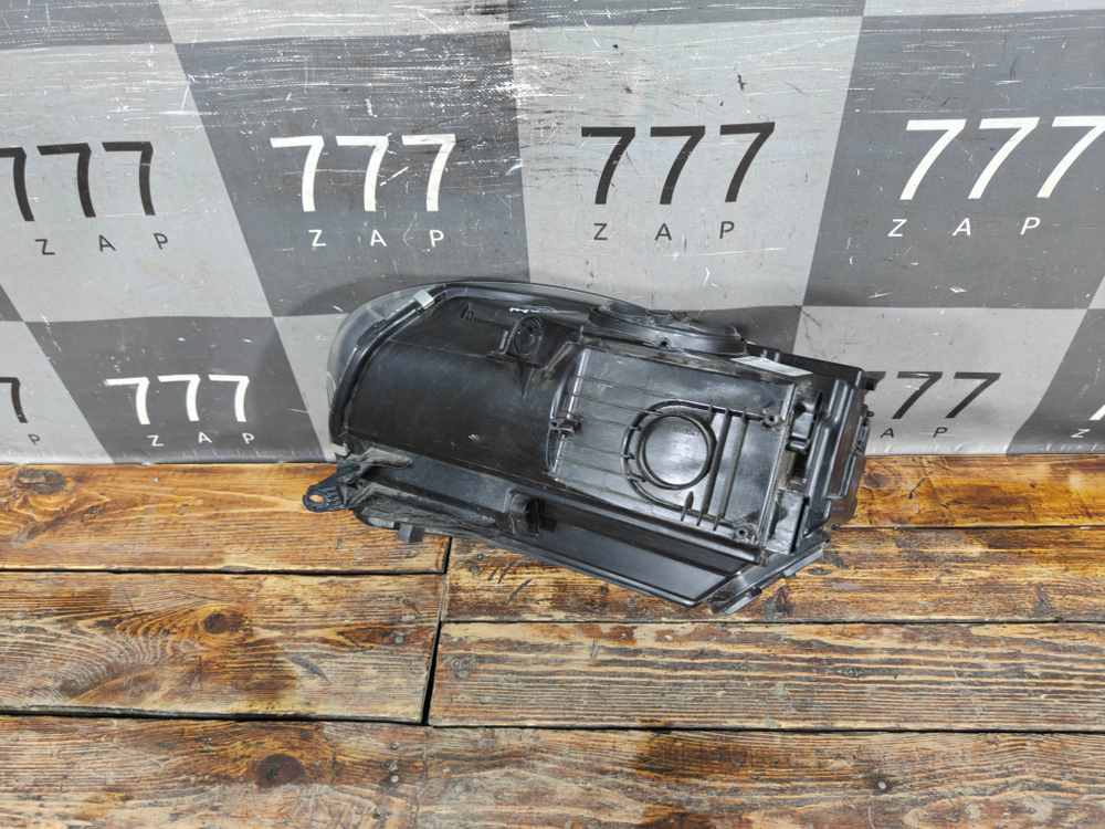 Фара правая галоген MINI Countryman 2 (F60) 16-20 Б/У Оригинал 63117390148