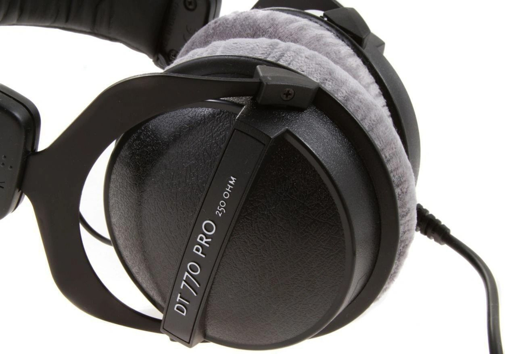 Наушники Beyerdynamic DT 770 PRO 250 Ом