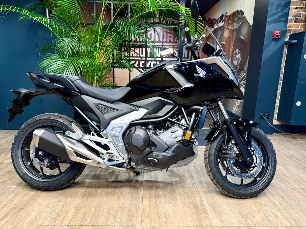 Honda NC 750X, 2025 АКПП