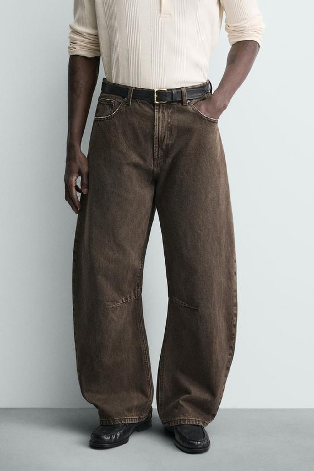 ZARA БРЮКИ BARREL FIT С ЭФФЕКТОМ ПОТЕРТОСТИ, КОРИЧНЕВЫЙ
