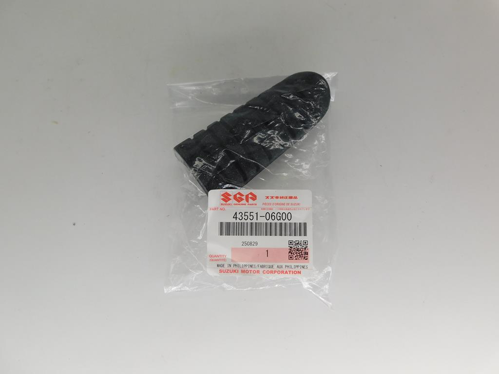 накладка на подножку водителя Suzuki DL650 DL1000 V-Strom 43551-06G00-000