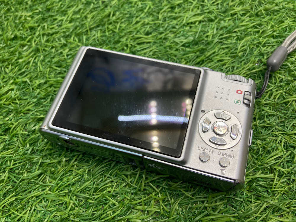 Panasonic Lumix DMC-FX35