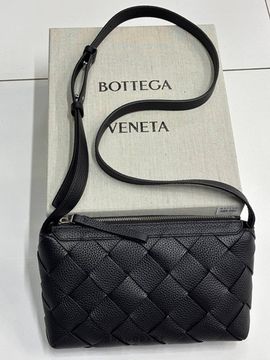 Сумка через плечо чёрная от Bottega Veneta BP5-739522