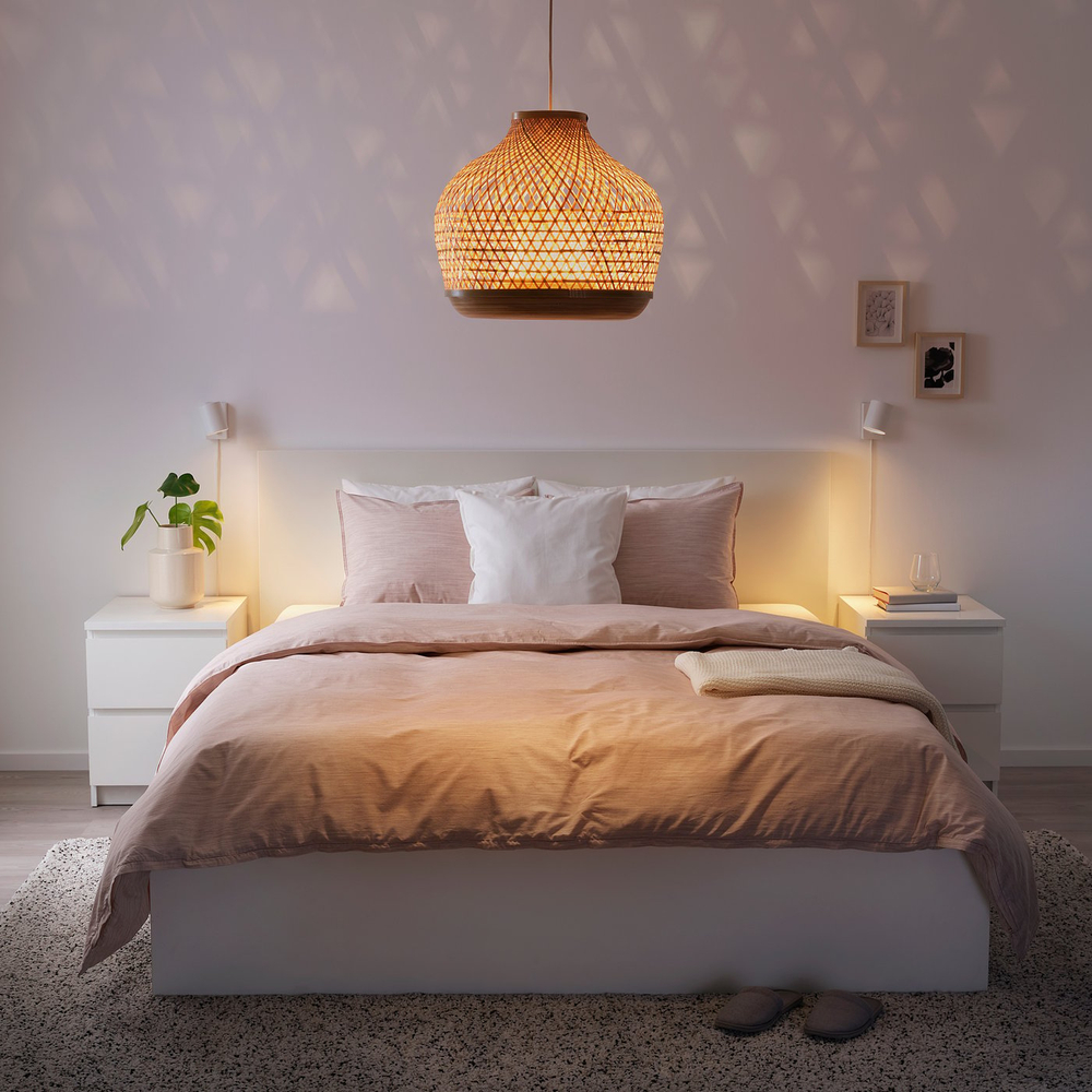 IKEA LUNNOM  (ИКЕА ЛУННОМ)  -  Лампа светодиодная E27 150 люмен - в форме капли прозрачная
