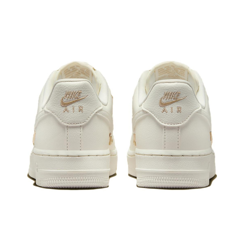 Кроссовки Nike Air Force 1 LX Gold Swoosh
