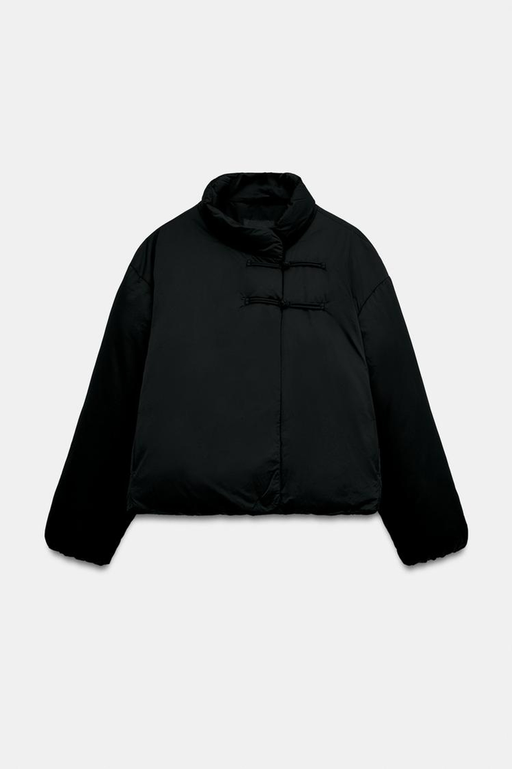 ZARA КОРОТКИЙ АНОРАК С АЛАМАРАМИ, ВОДООТТАЛКИВАЮЩИЙ, ЧЕРНЫЙ